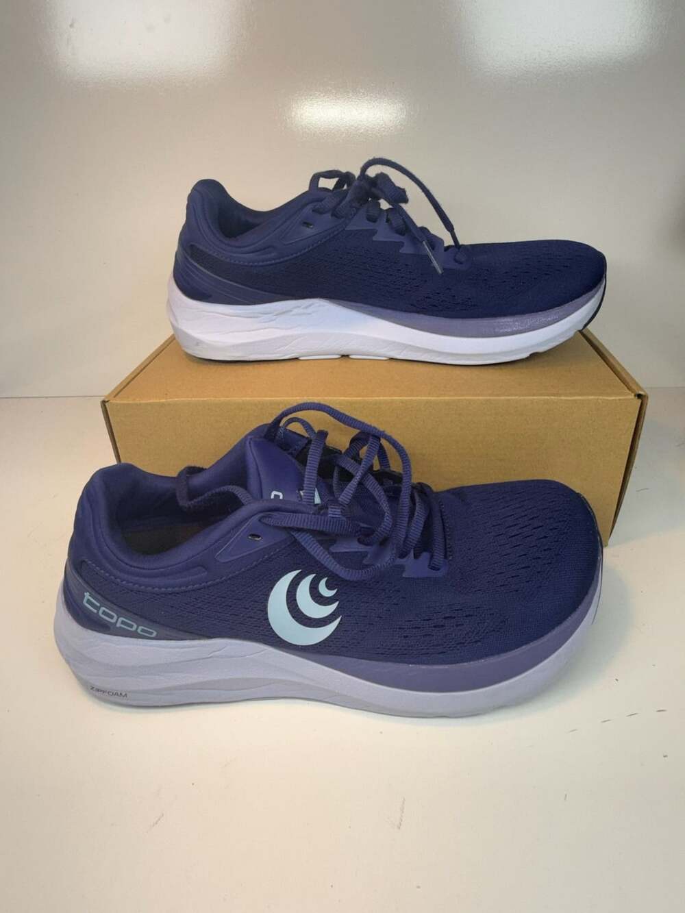 Topo Athletic Phantom 3 Running Shoes Purple